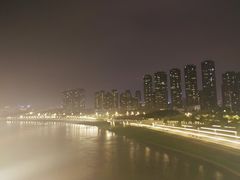 -南京眼步行桥