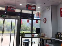 店内环境-美宜佳(豫79郑州郑东商业中心店)
