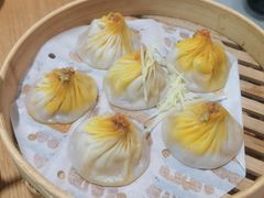 自家手拆蟹粉小笼包-苏小柳点心·手作小笼包(虹桥天地分院)