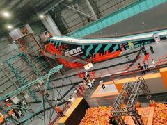 -极限PLAY运动娱乐新世界·团建派对潮玩休闲馆·室内蹦极高空游乐园