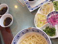 -老北京炸酱面大王.铜锅涮肉(朝阳门店)