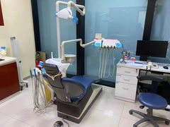 -瑞尔齿科(颐堤港诊所)