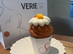 -VERIE BAKEHOUSE