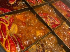 招牌九宫格牛油锅-井格重庆火锅(临平银泰城店)