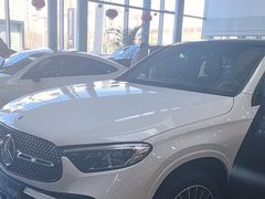 -天津波士信达奔驰4S店(卫津南路店)