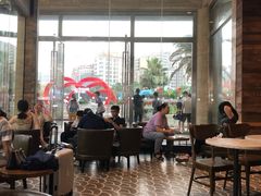 大堂-星巴克臻选(湛江鼎盛广场店)