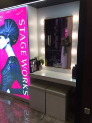-AKOZO Beauty Salon
