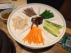 鸡丝凉米线-云海肴云南菜(浦江欢乐颂店)