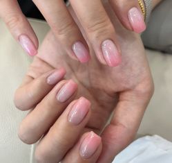 -七月美睫 美甲
