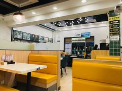大堂-万利港式茶餐厅