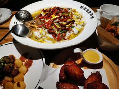 二哥爱鸡翅-太二酸菜鱼(深圳布吉万象汇店)