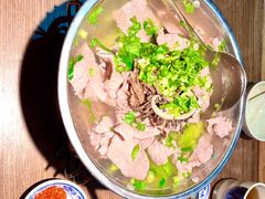 -肖四女乐山跷脚牛肉(世博源店)