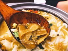 -周鱼小馆石锅酸菜鱼(活力汇店)