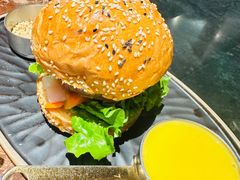 -Let'sBURGERplus·非常创意汉堡(三里屯店)