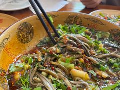 -乐山第一家临江鳝丝(茶坊路店)