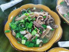 -小杨翘脚牛肉