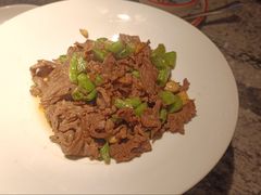 杭椒黄牛肉-新白鹿餐厅(松江开元地中海店)