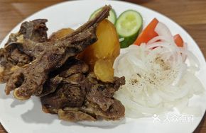 Lamb Ribs with Potatoes