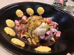 -王老六铁锅炖鱼(圣亚海洋店)