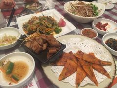 -益百岁牛尾汤(香山路店)