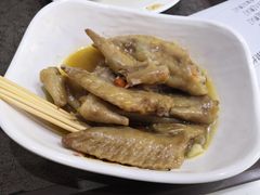 蒜香鸡翅-圆碌碌甜品屋(丹灶店)