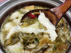 -周鱼小馆石锅酸菜鱼(活力汇店)