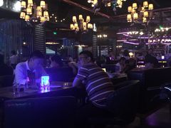 -爱啤精酿·民谣酒馆(滨江店)