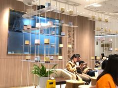 -奈雪的茶(湖滨银泰in77C区PRO店)