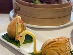 鲍鱼天鹅酥-白天鹅宾馆-宏图府餐厅