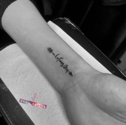 -SNOW TATTOO STUDIO