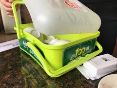 餐具摆设-如轩·海鲜砂锅粥·潮汕菜(三乡店)