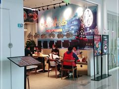 门面-俏凤凰(美林M·LIVE天地东座店)