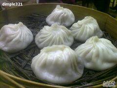 鲜肉汤包 -老盛昌汤包(南京路店)