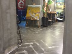 -HIGH FIVE哈福手工汉堡(桂林路店)