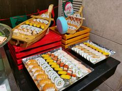 -夏阳湖皇冠假日酒店-自助餐厅