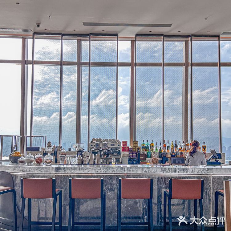 常熟的！！高空湖景下午茶真的绝美了… 