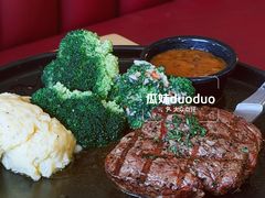 -星期五餐厅(金融街店)