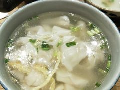 -新梅华·茶点餐厅(欧尚店)