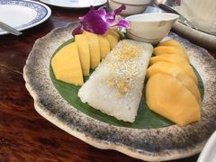 -Dang restaurant (patong phuket)