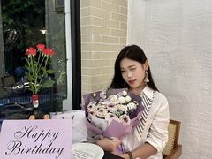 -Mark&Mars Restaurant