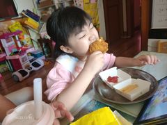 -麦当劳(普陀香溢花城店)