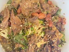 -阿阳牛腩腌面店
