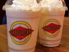 法式香草奶昔-FATBURGER 特富客汉堡(外交公寓店)