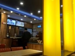 -尊宝比萨(较场口店)