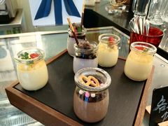 -亮马河饭店翠雅咖啡厅