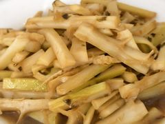 -天乐农家鱼头王(天目湖店)