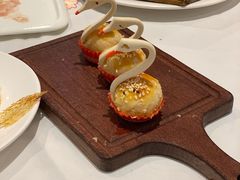 流沙天鹅酥-名苑皇宫酒家(来魅力壁画村店)