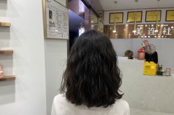 -镁连社·美联社