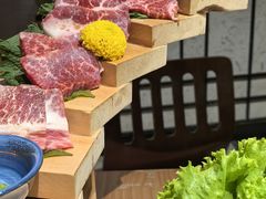 -山川小町·极番烧肉(新地假日广场店)