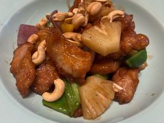 坚果黑醋咕咾肉-香港狮子山下·明星粤菜餐厅(北苑店)